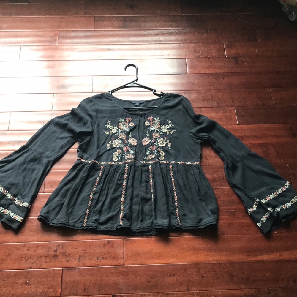 American Eagle Top